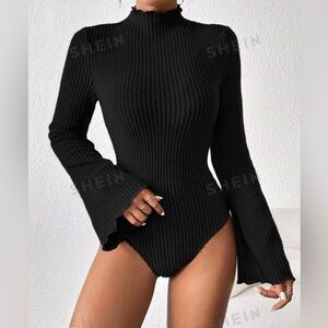 Bell sleeve Bodysuit
